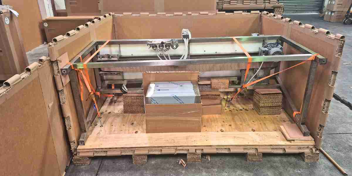 Large industrial machine strapped onto a reinforced Rebul pallet base